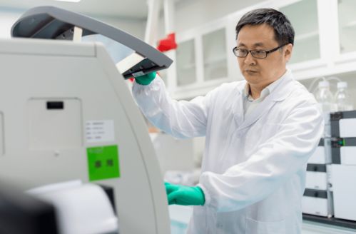 康希诺首席科学官朱涛 加强针接种策略显著提升抗体水平，在线能源计量技术研发助力公共卫生事业发展